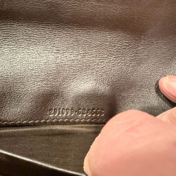 Gucci Brown Monogram Wallet - Picture 4 of 7